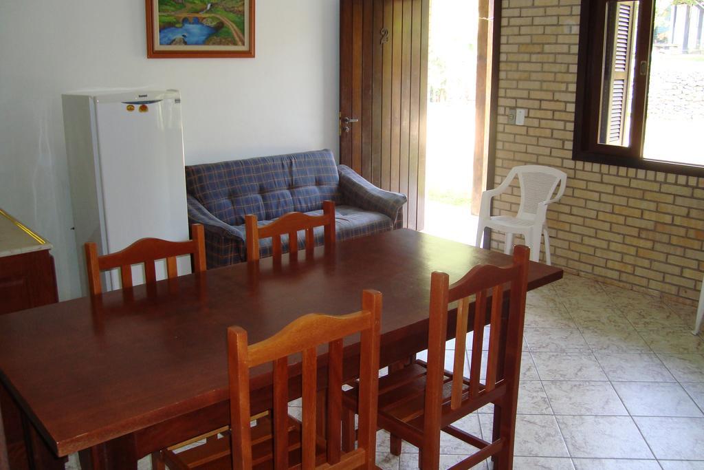 Residencial Aracua Hotel Bombinhas Exterior photo